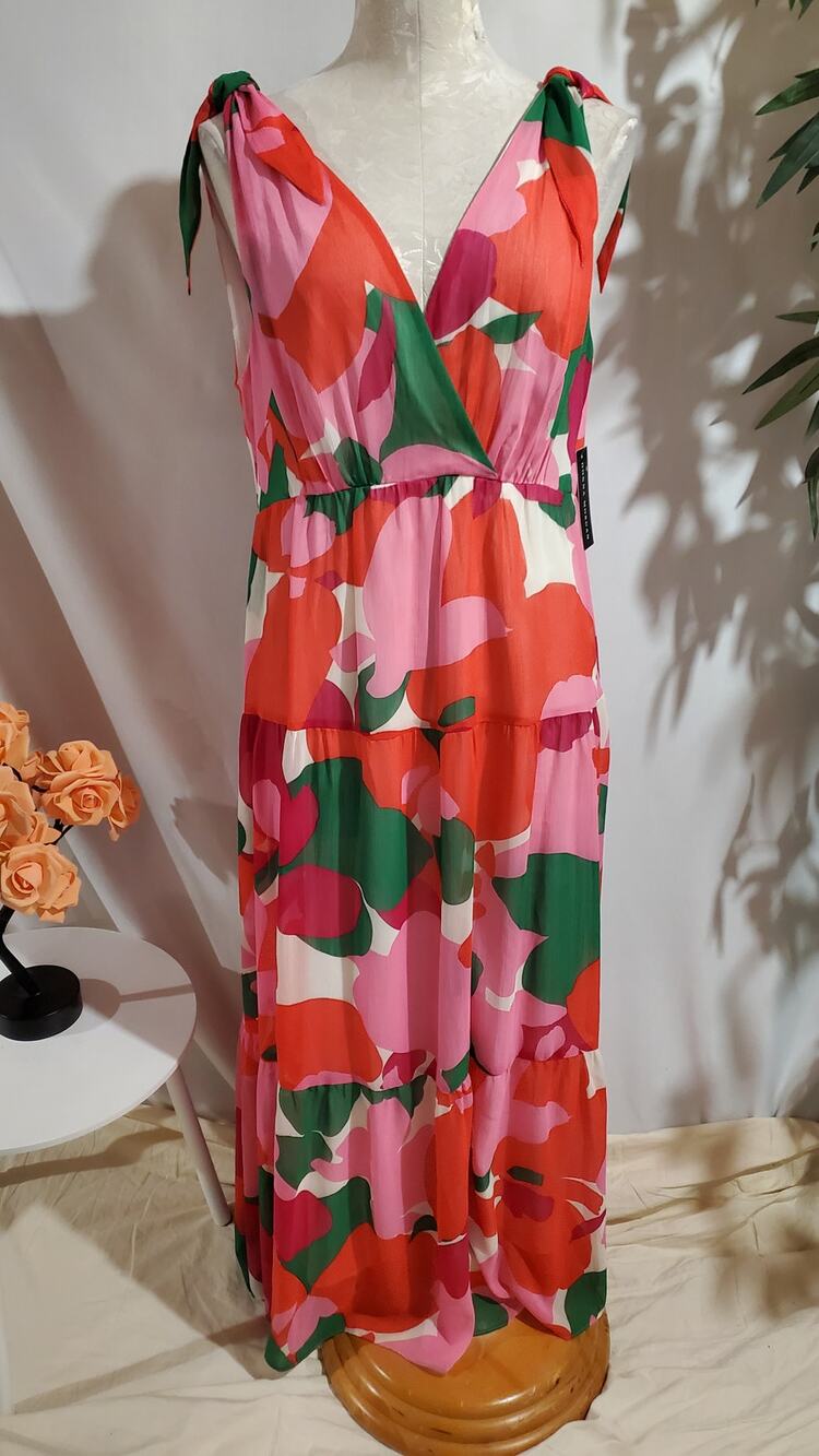 NWT Donna Morgan Tiered Chiffon V-Neck Abstract Floral Maxi Dress Size 14 Pink